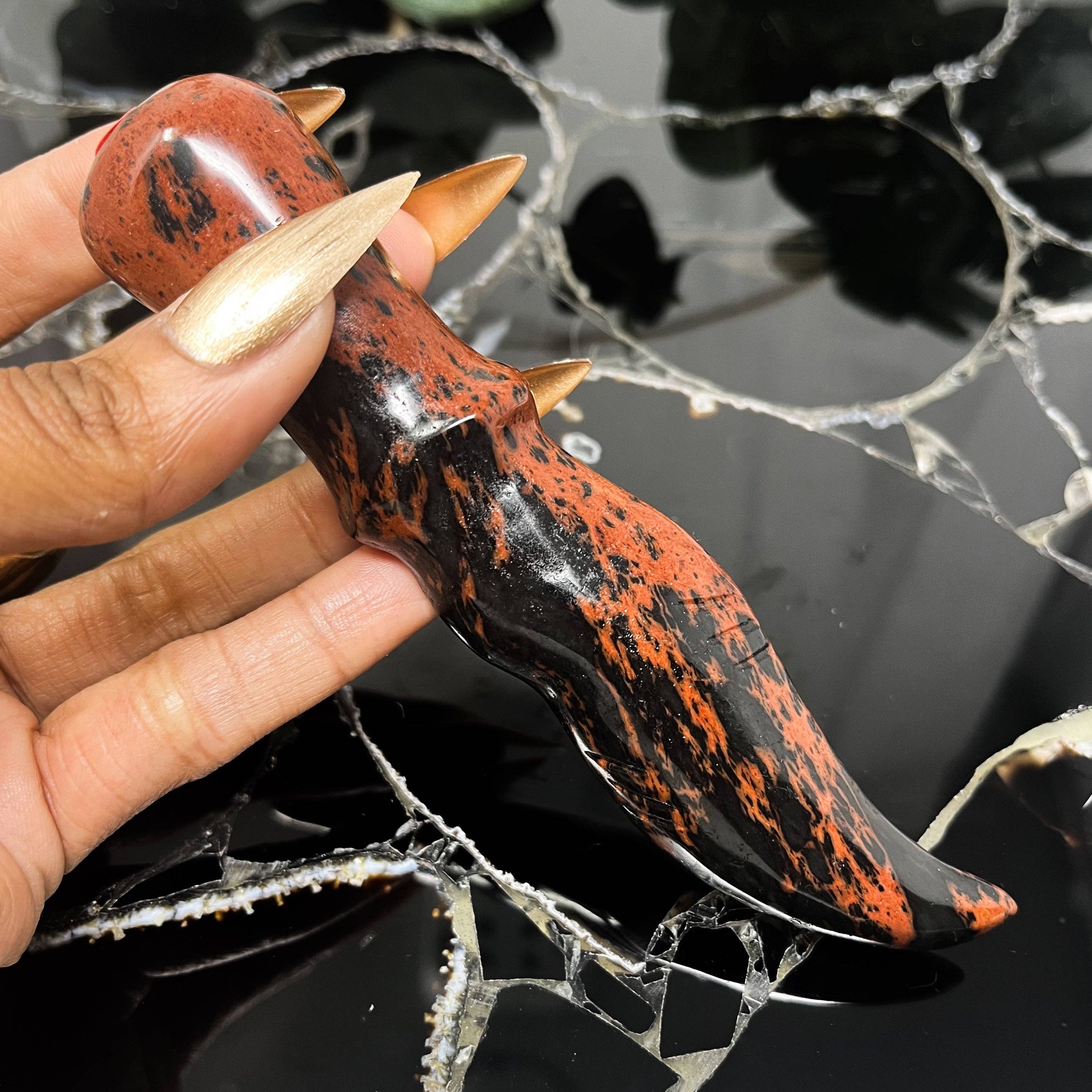 Mahogany Obsidian Dagger