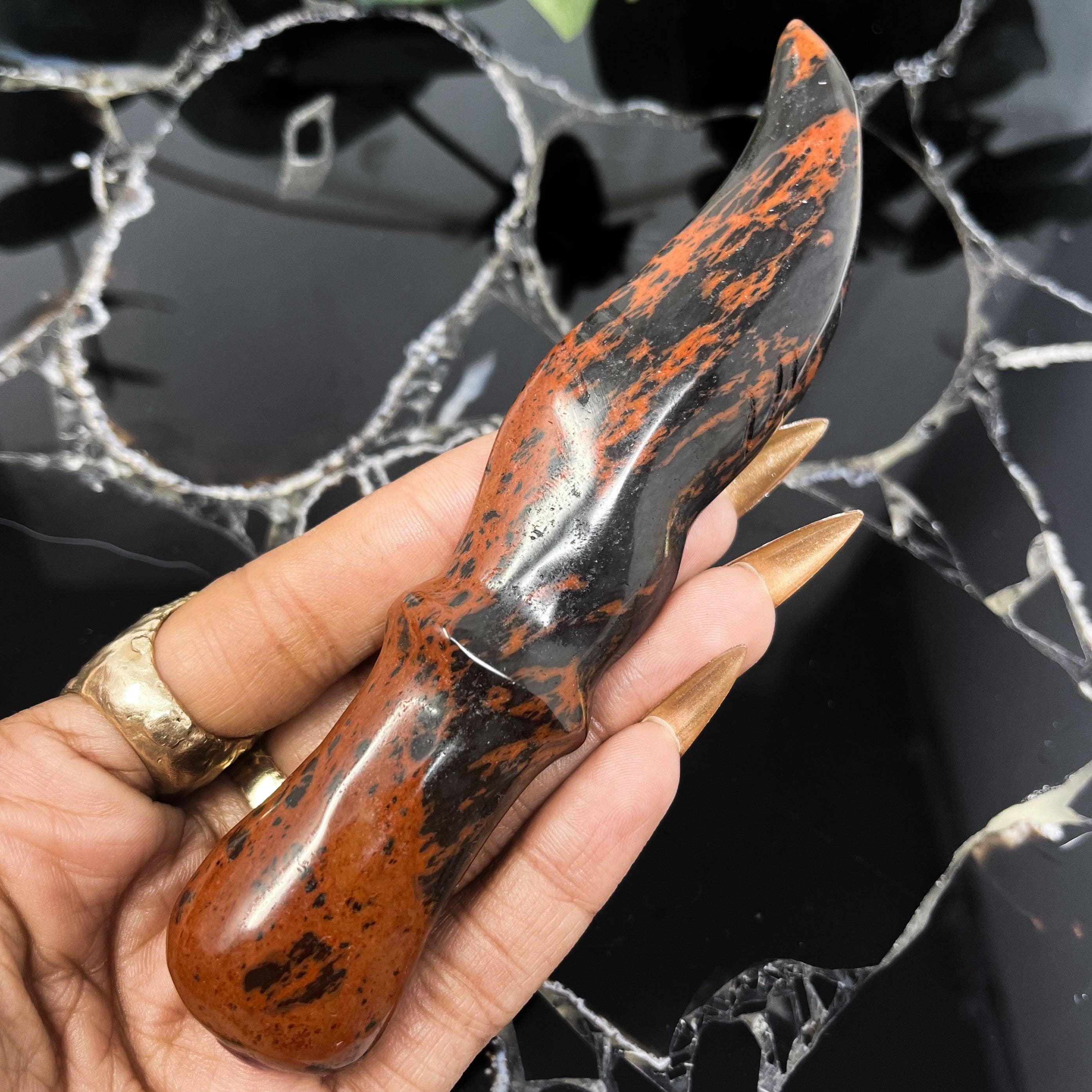 Mahogany Obsidian Dagger