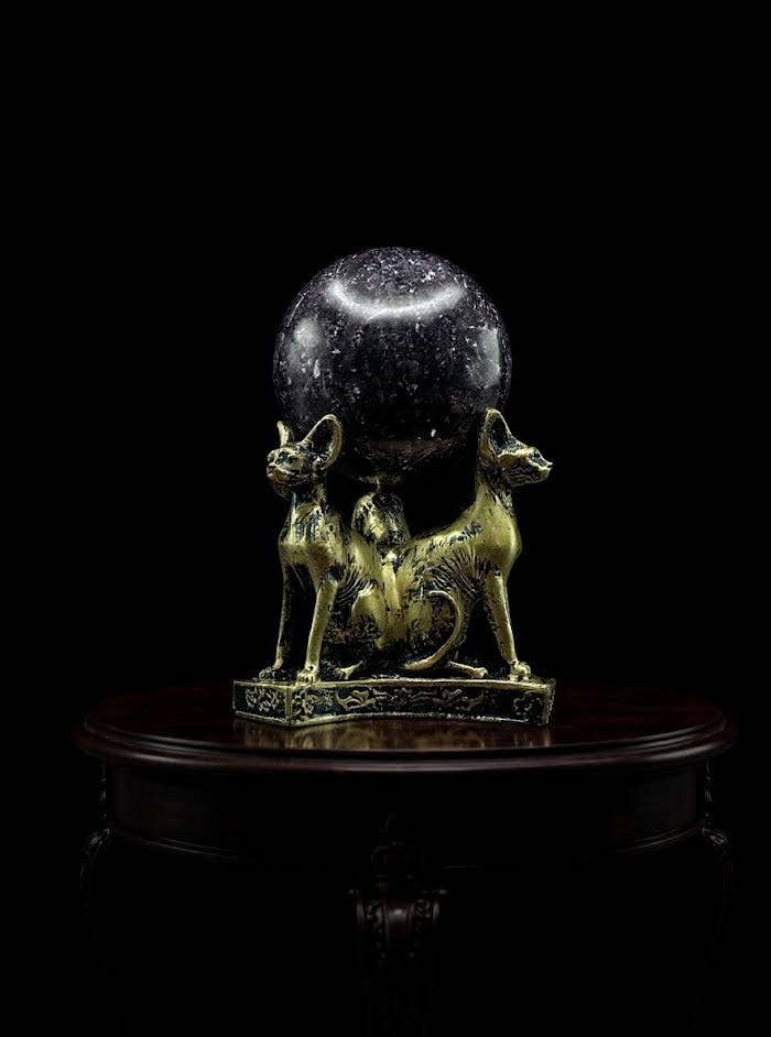 Sphynx Cat Sphere Stand - GOLD
